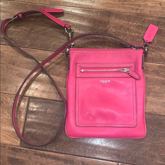 Coach cross body purse - Picture 1 of 4